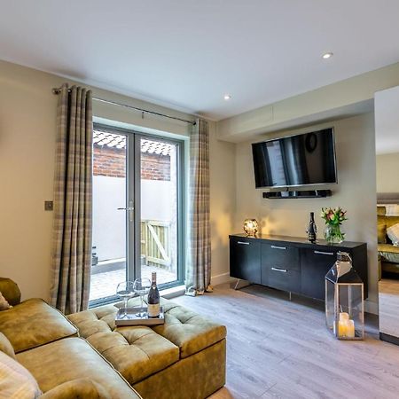 York Staycation With Free Parking Luaran gambar