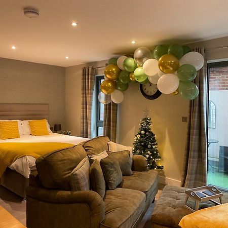 York Staycation With Free Parking Luaran gambar